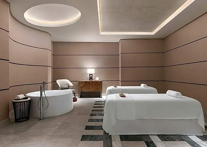 Отель The Westin Манила